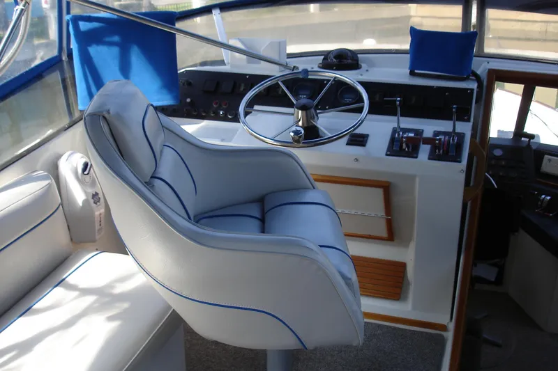1987 Bayliner 4550 Motoryacht