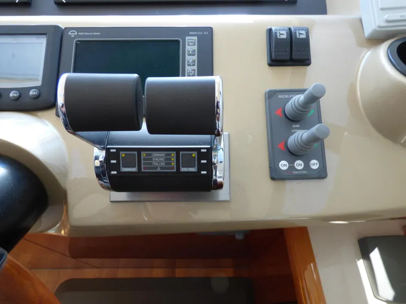2007 Sunseeker Predator 62