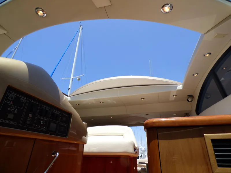 2007 Sunseeker Predator 62