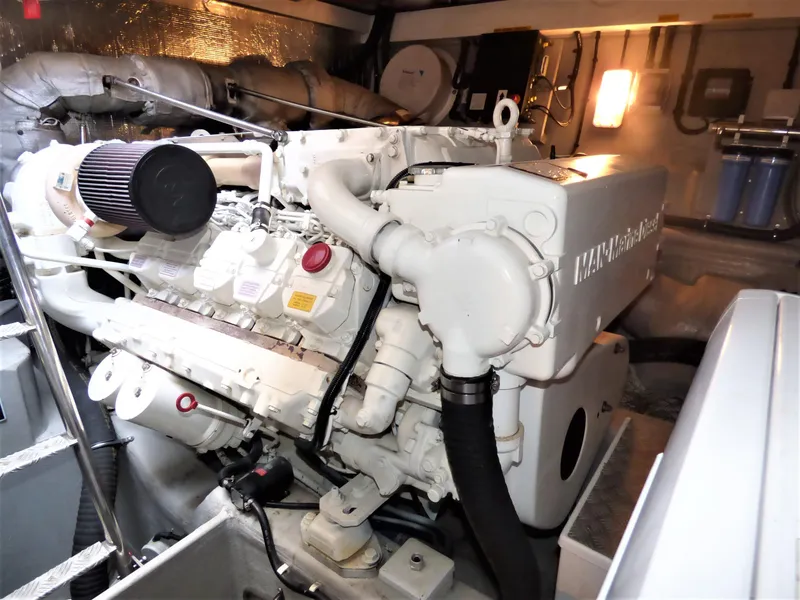 2007 Sunseeker Predator 62