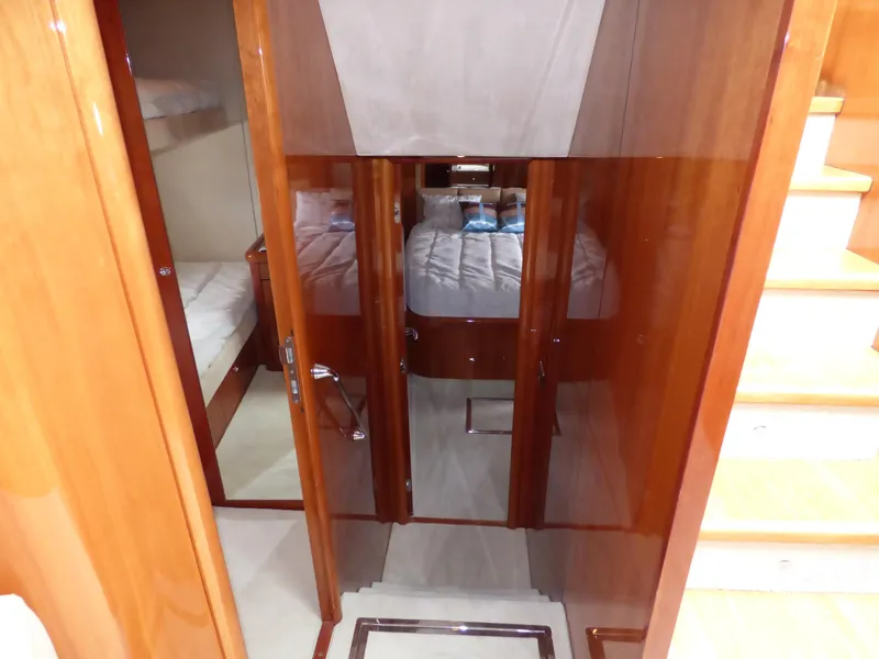 2007 Sunseeker Predator 62