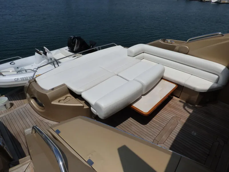2007 Sunseeker Predator 62