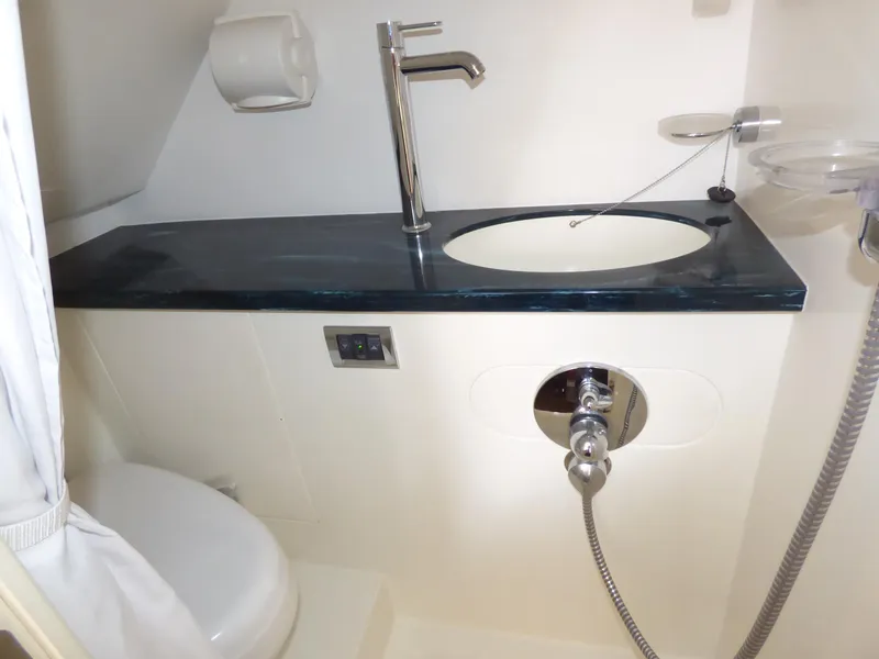 2007 Sunseeker Predator 62