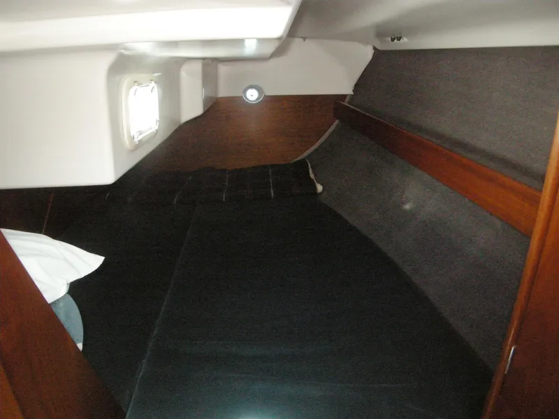Aft berth
