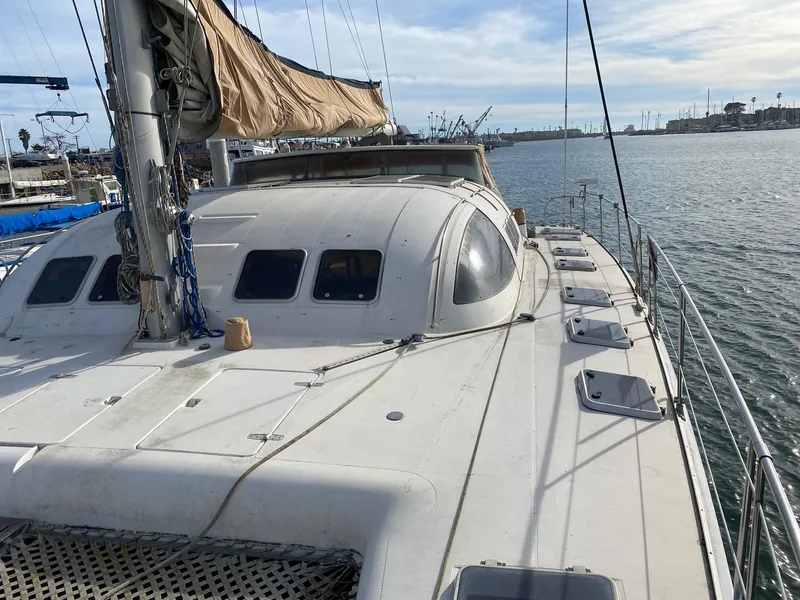 1990 Fountaine Pajot 53