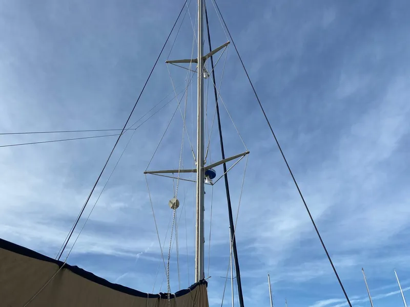 1990 Fountaine Pajot 53