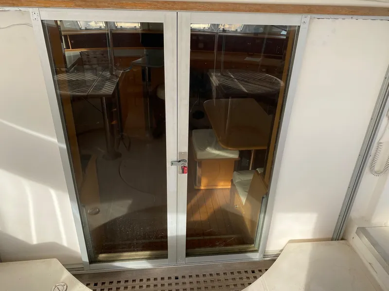 1990 Fountaine Pajot 53