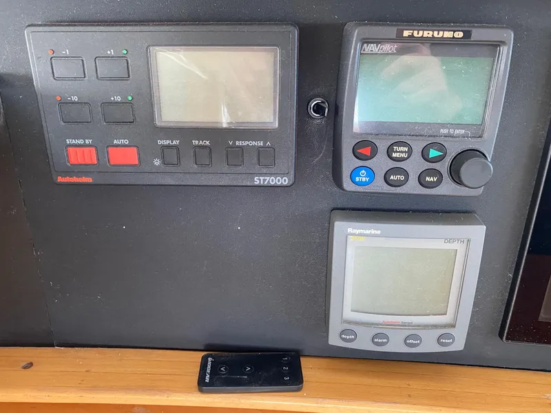 1990 Fountaine Pajot 53