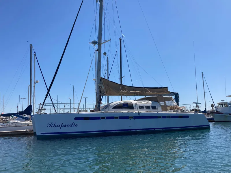 1990 Fountaine Pajot 53