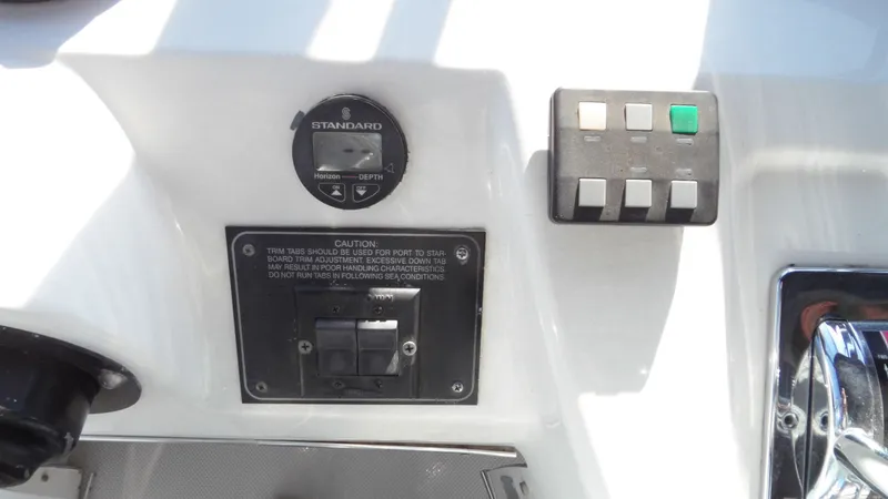 1998 Baylliner 3988