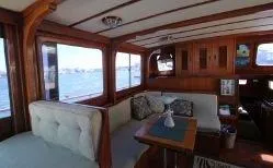 1978 Marine Trader Tri-Cabin