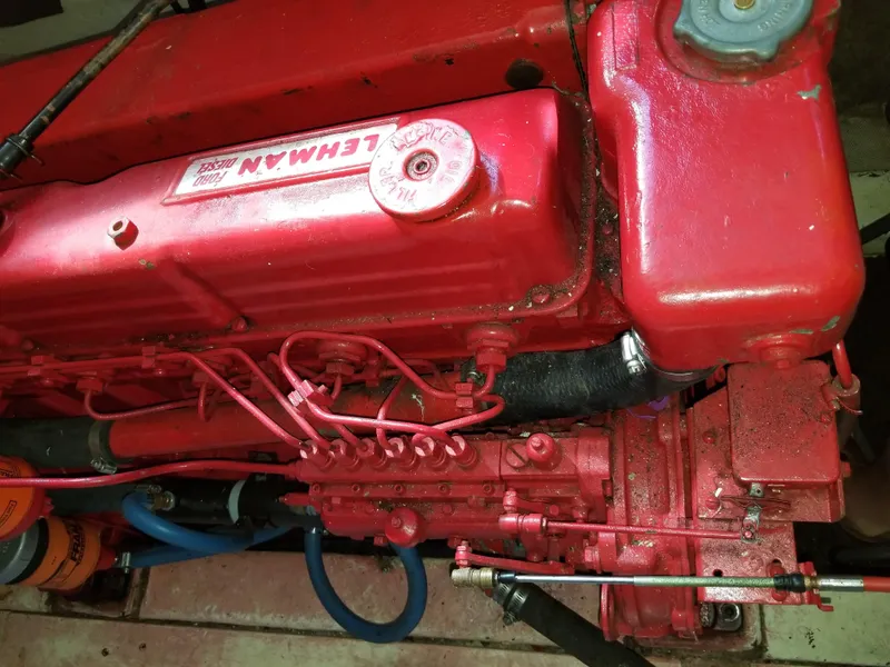 1978 Marine Trader Tri-Cabin