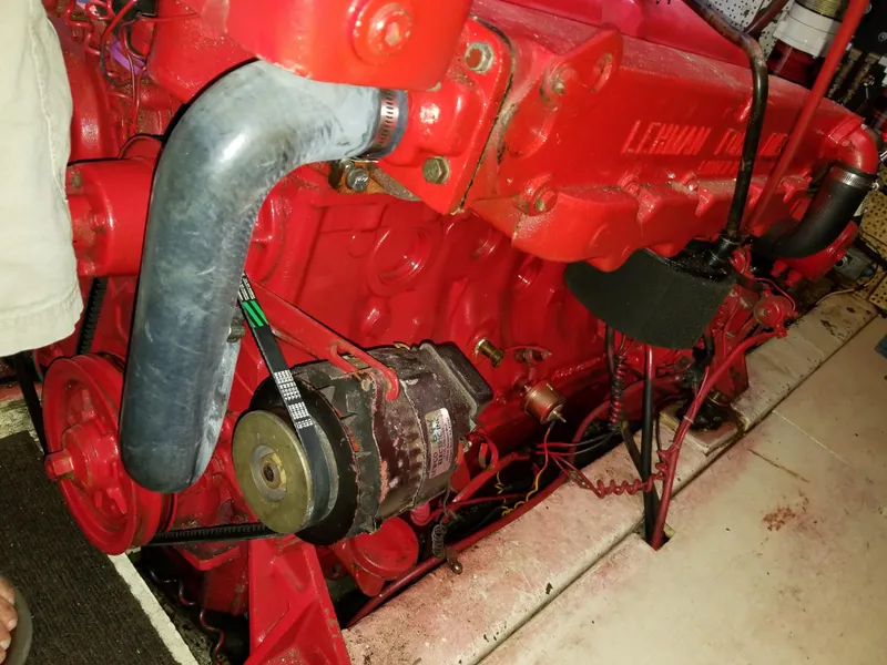 1978 Marine Trader Tri-Cabin