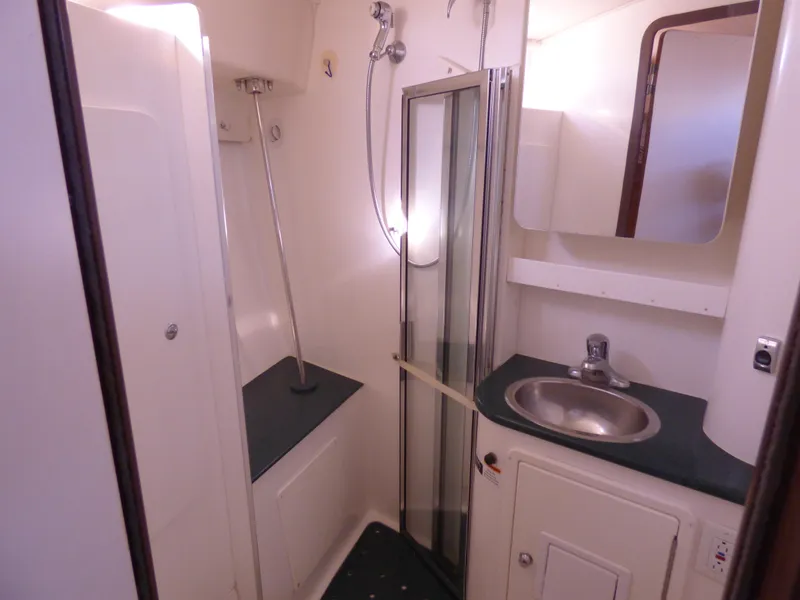 2006 Catalina Morgan 440