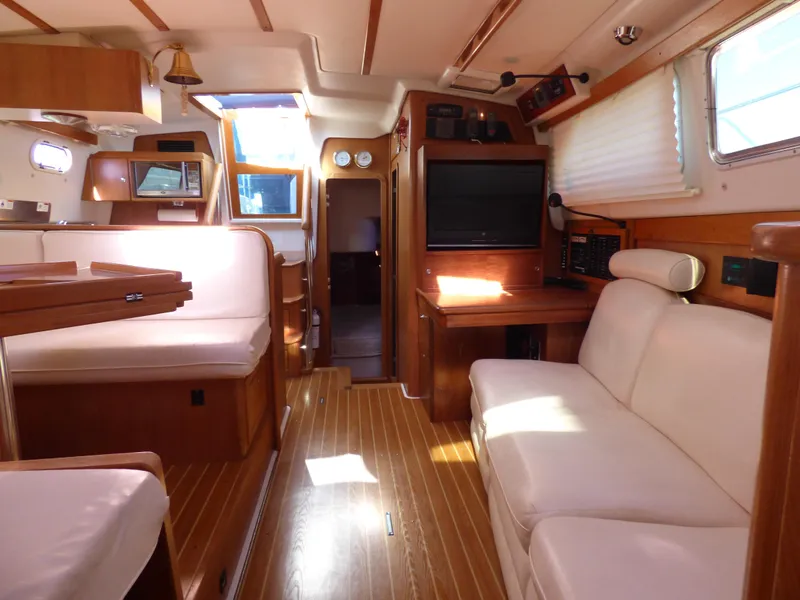 2006 Catalina Morgan 440