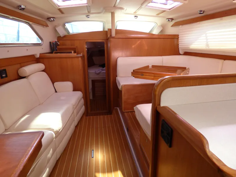 2006 Catalina Morgan 440