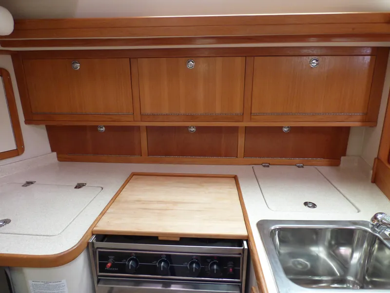 2004 Catalina 42 MkII