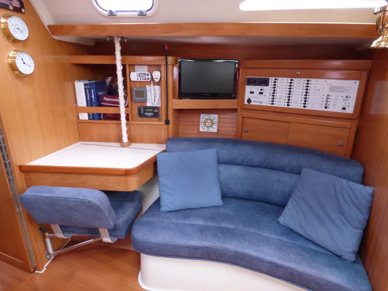 2004 Catalina 42 MkII