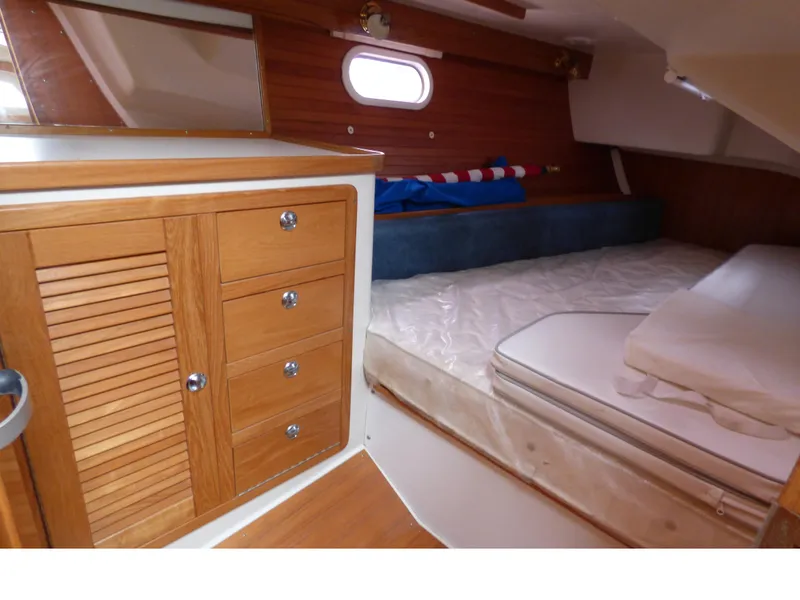 2004 Catalina 42 MkII