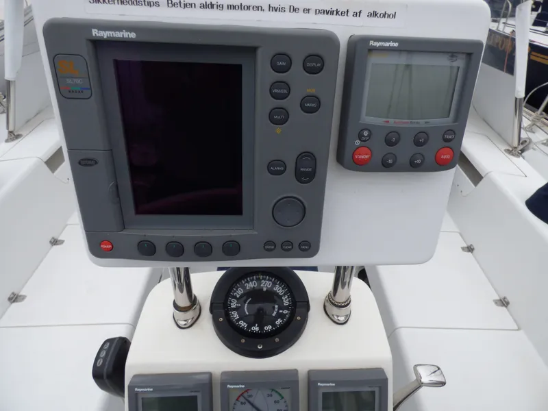 2004 Catalina 42 MkII