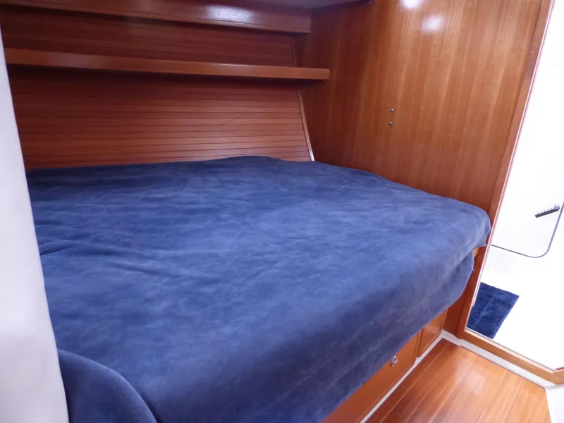 2004 Catalina 42 MkII