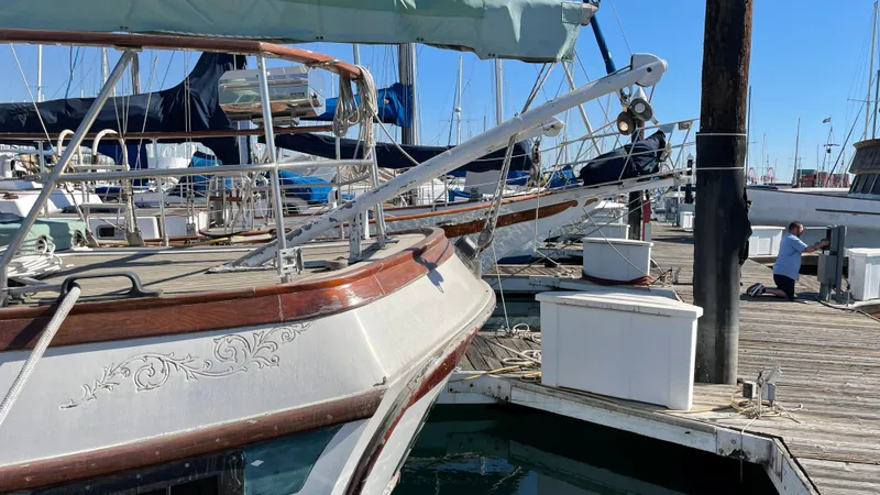 1981 Vagabond Ketch