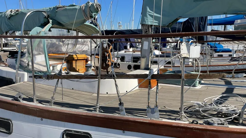 1981 Vagabond Ketch
