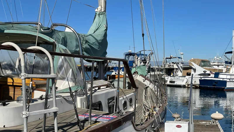 1981 Vagabond Ketch