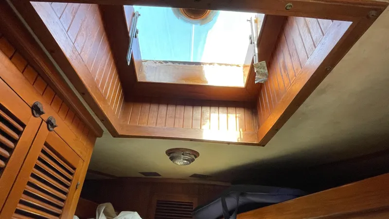 1981 Vagabond Ketch