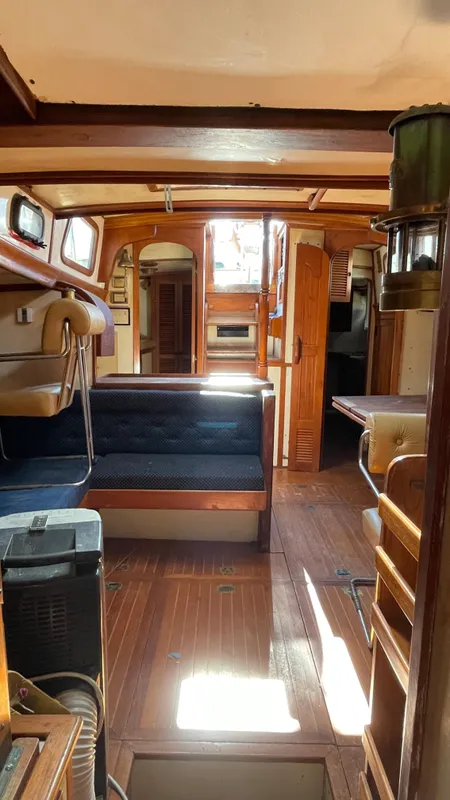 1981 Vagabond Ketch