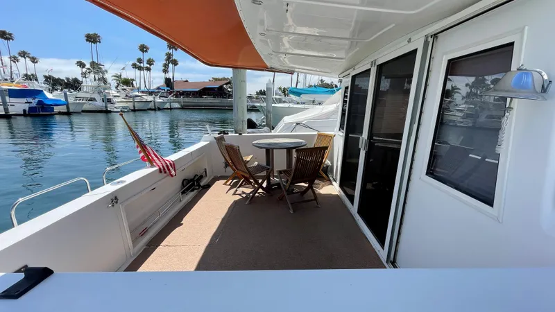2000 Navigator 5300