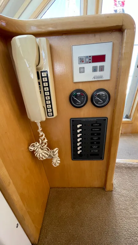 2000 Navigator 5300