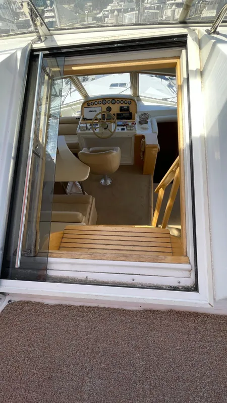 2000 Navigator 5300