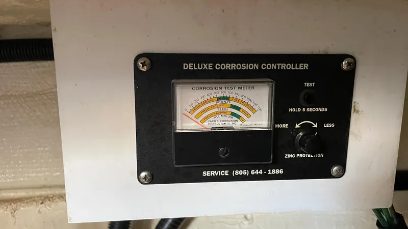 2000 Navigator 5300