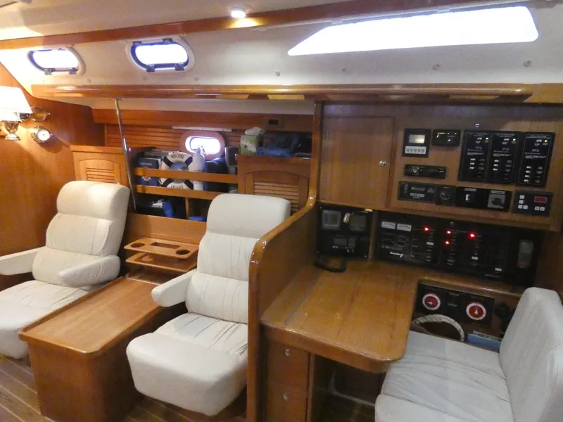 2009 Catalina 470