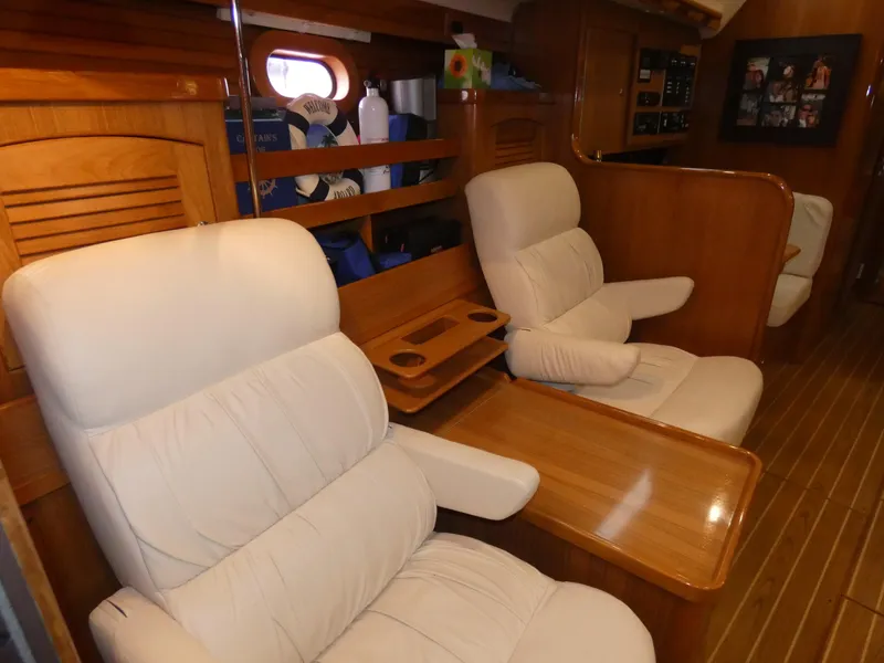 2009 Catalina 470