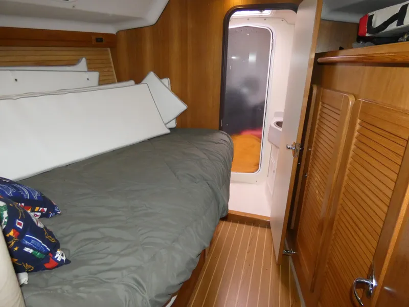2009 Catalina 470