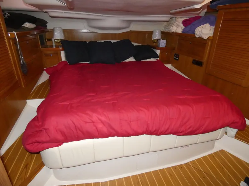 2009 Catalina 470