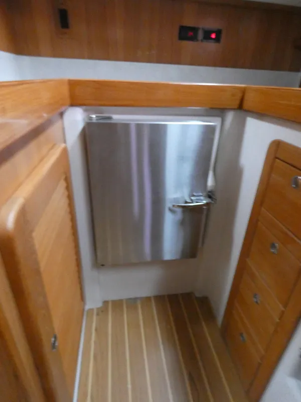 2009 Catalina 470