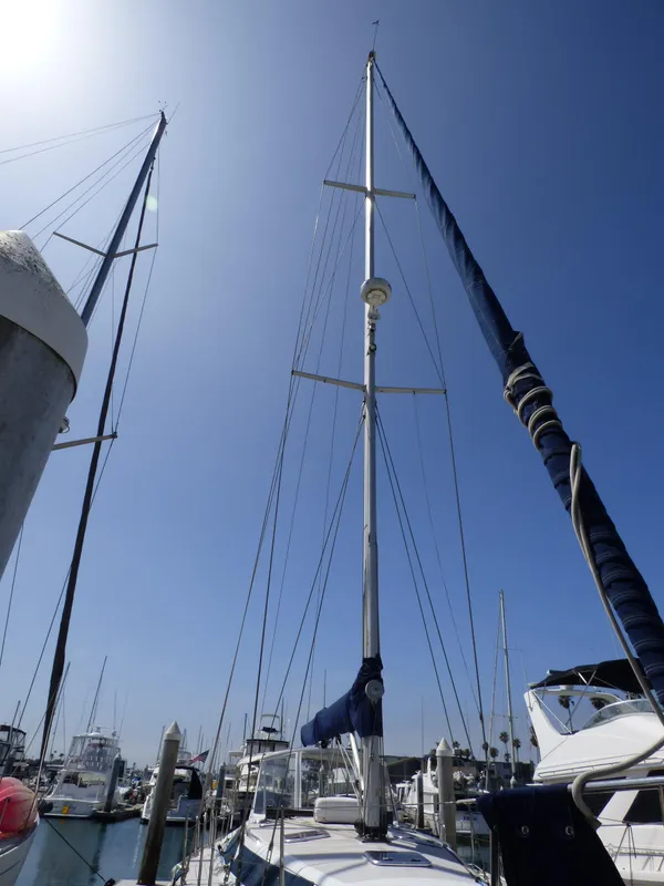 2009 Catalina 470