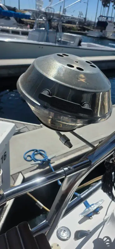 2005 Hunter 33
