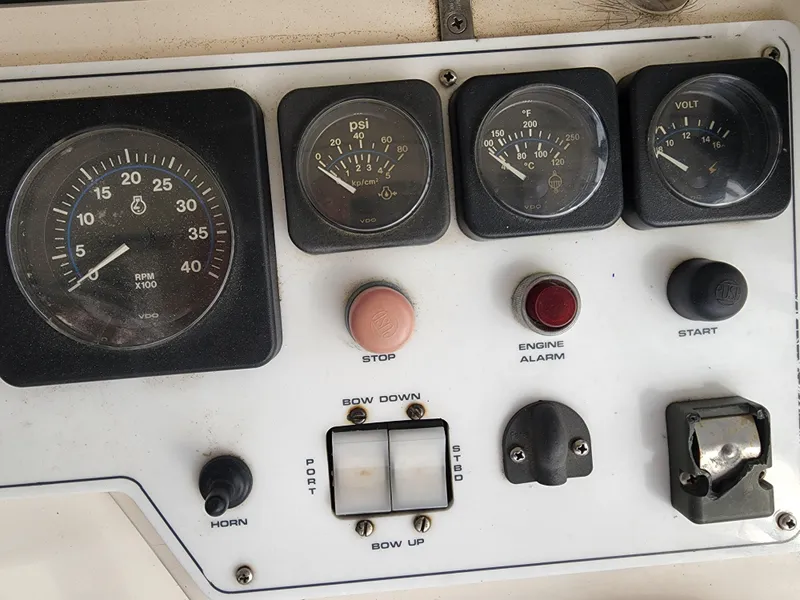 1994 Riviera 36 CONVERTIBLE