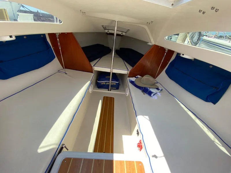 2008 Capri 22