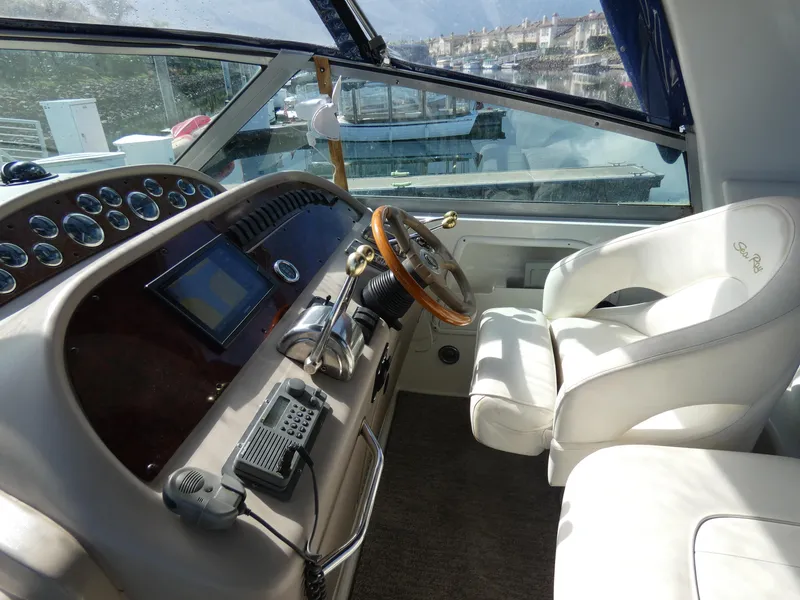 2001 Sea Ray Sundancer 310