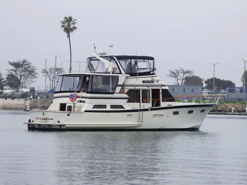 1988 Overseas PT 52 Cockpit Motor Yacht