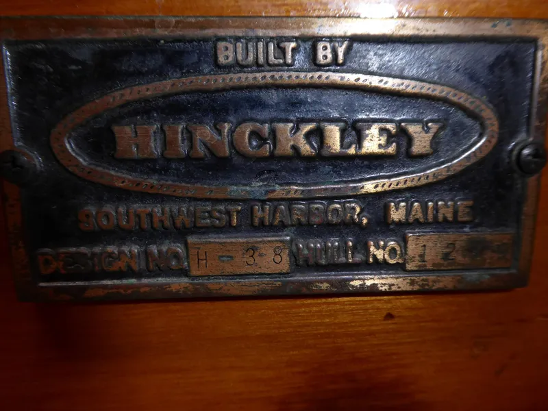 1969 Hinckley 38