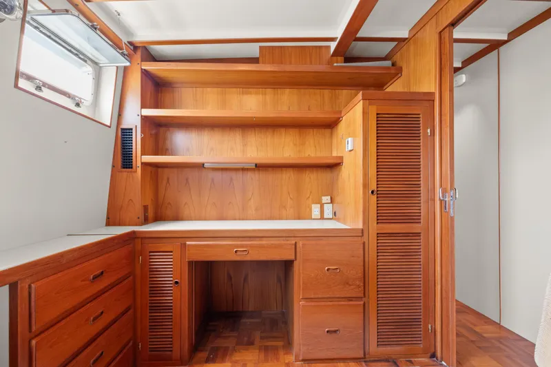 1996 Kadey-Krogen 48 Whaleback