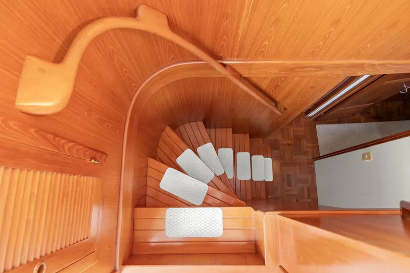 1996 Kadey-Krogen 48 Whaleback