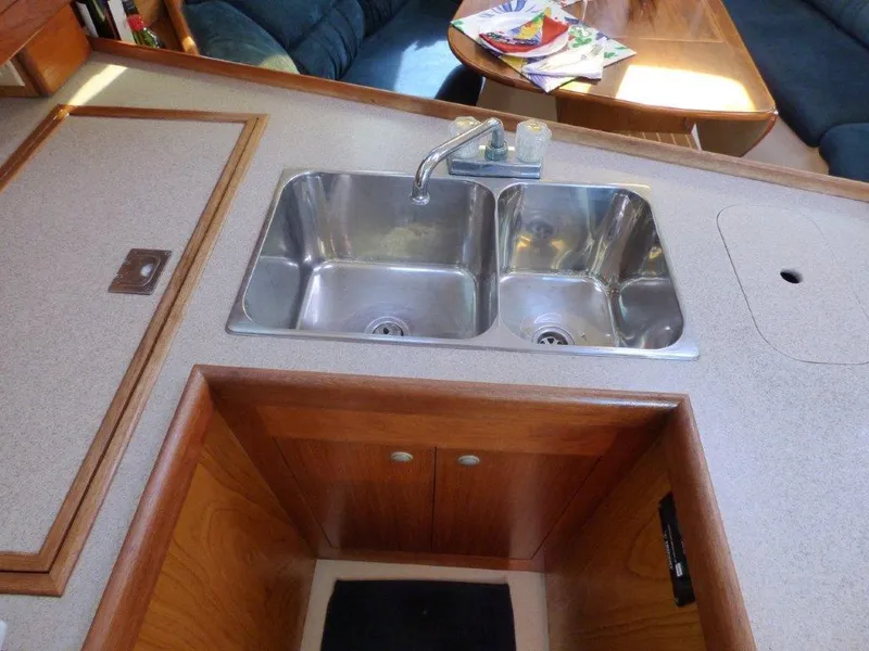 2001 Hunter 340