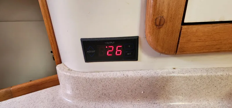 Digital display showing "26" on a 1995 Catalina 42 MkII yacht interior.